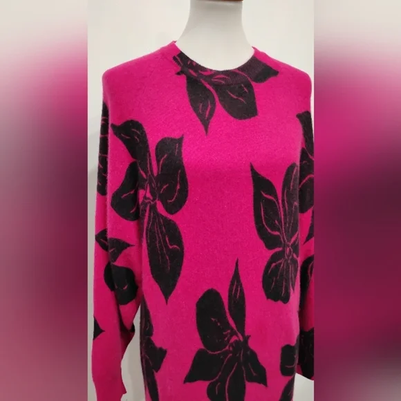 VINTAGE DANIEL CARON FLORAL LAMBS WOOL SWEATER DRESS - Picture 8 of 10